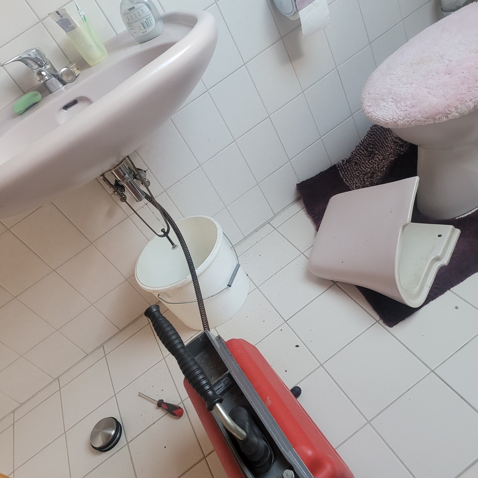 Abfluss & Sanitärtechnik Lux in Hamburg – Betriebsfoto 2