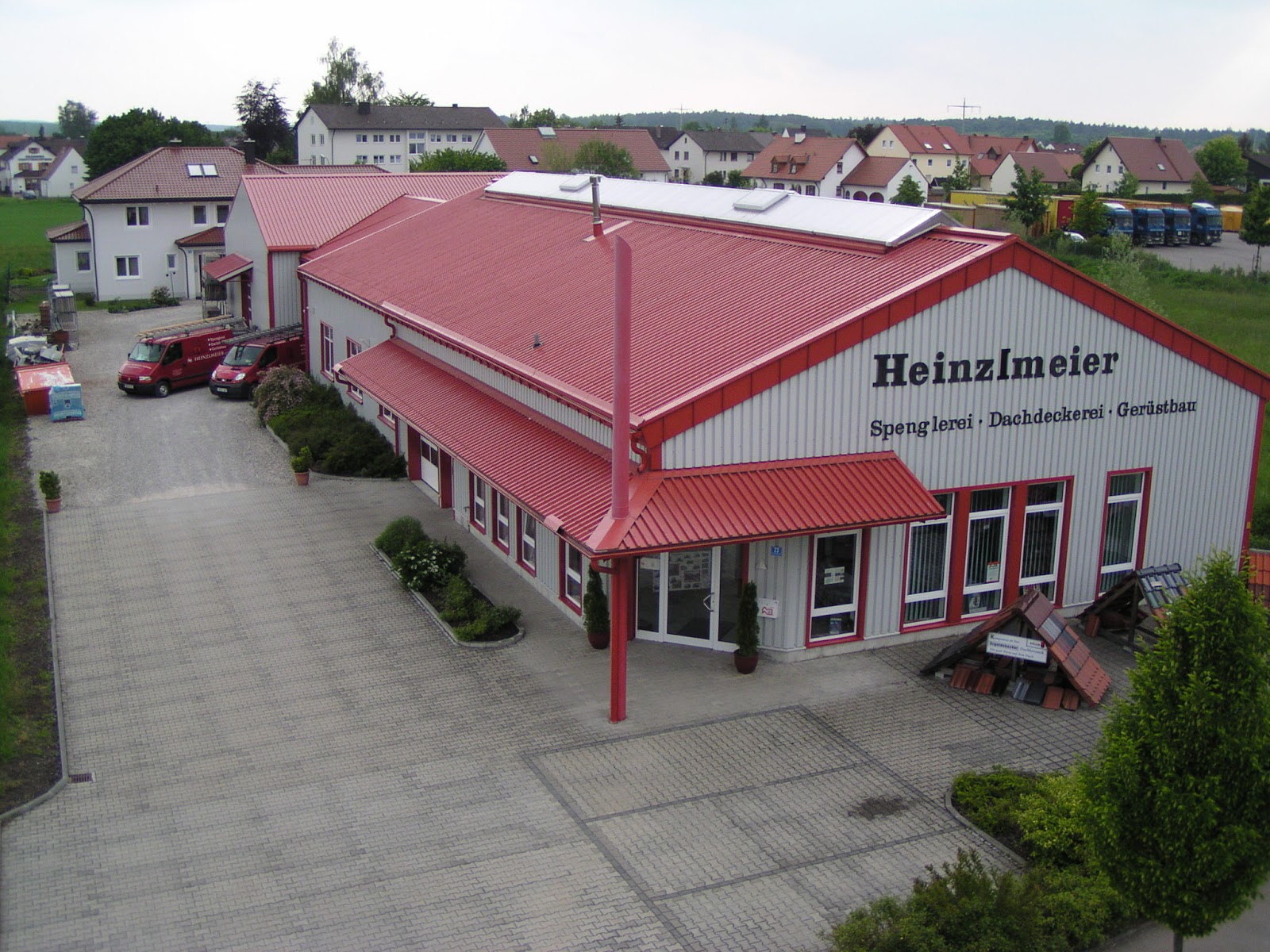Heinzlmeier GmbH Spenglerei & Dachdeckerei in Schrobenhausen – Betriebsansicht