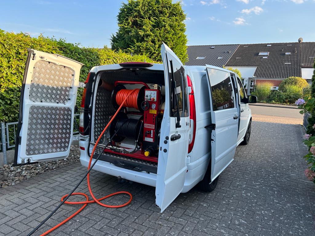 Rohrreinigung Berlin | 24h Rohr & Kanal Hilfe GmbH Abfluss & Kanalreinigung